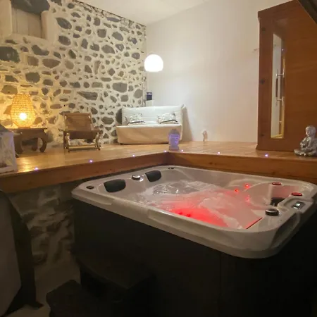 Clarimor Villa